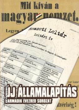 M�sz�ros L�szl� Sz�cs G�za - �j �llamalap�t�s ANTIKV�R